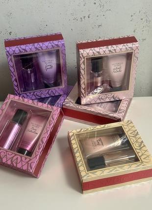 Подарунковий набір victoria’s secret - velvet petals2 фото