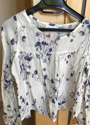 Блузка чипдрейс на 5-6 лет, очень тонкая, подойдет в качестве защиты от солнца