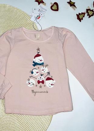 Нежная кофта светлого розового цвета со снеговиками. размер:  ✔️ 104 см.(2) ✔️ 128 см.