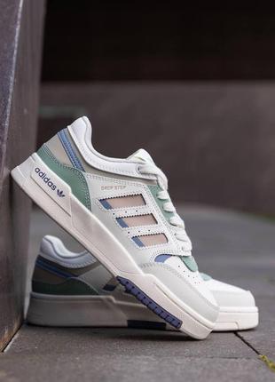 Женские кожаные кроссовки adidas favorite step белые демисезонные легкие кроссы адидас весна лето