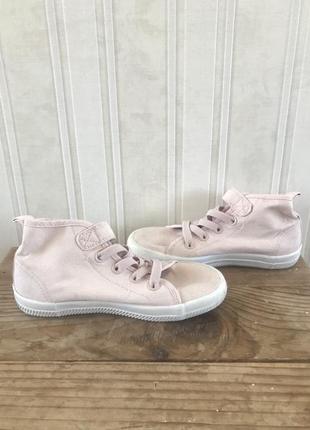 Кроссовки девчачьи