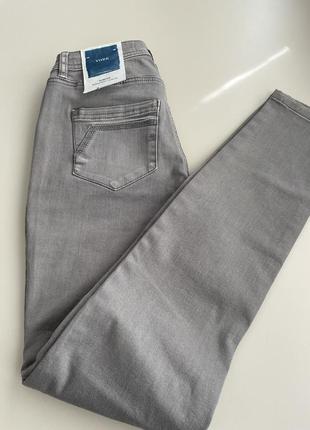 Жіночі сірі джинси слім фіт street one розмір 25/323 фото