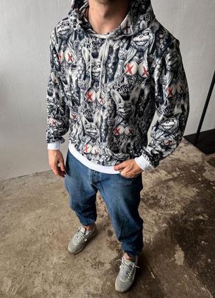 Чорний принтований чоловічий худі з капюшоном
