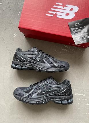 Кросівки new balance 1906r black 41