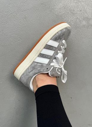 Кросівки adidas9 фото