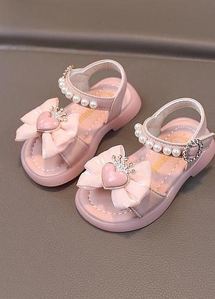 Босоніжки для дівчинки