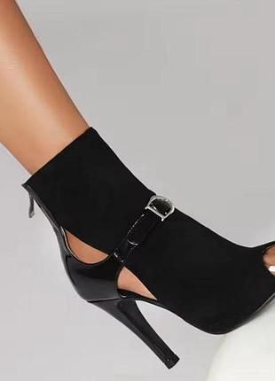 Професійні туфлі для танців high heels