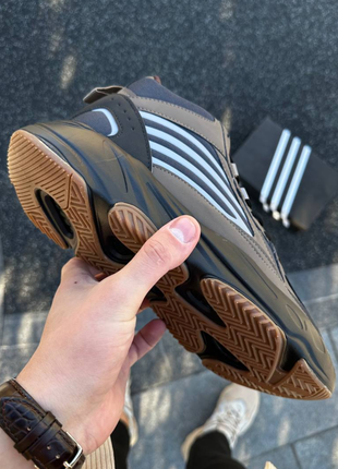 Кроссовки adidas yeezy boost 700 зимние  ❄️3 фото