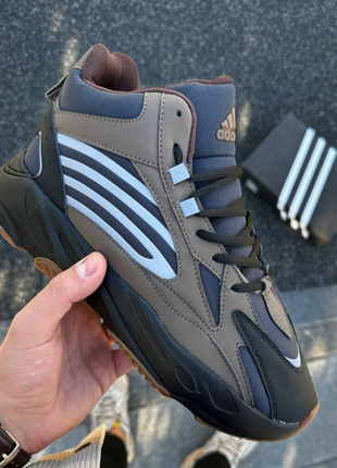Кроссовки adidas yeezy boost 700 зимние  ❄️