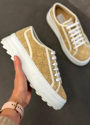 Кроссовки женские на платформе зимние кроссовки на мехе