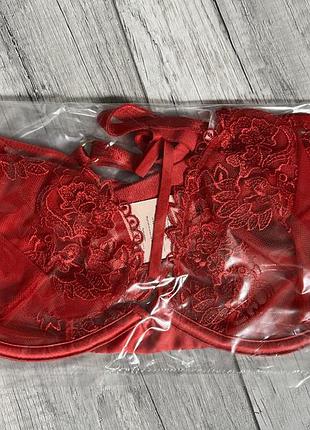 Бюстгальтер vs very sexy embroidered mesh strappy demi