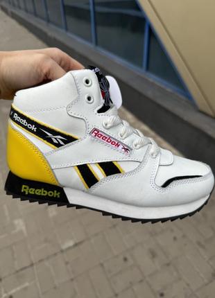 Зимові кросівки на хутрі reebok / зимние кроссовки