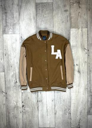 Primark los angeles кофта американка s размер бежевая фирменная