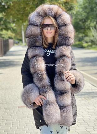 Зимняя парка с мехом блюфрост