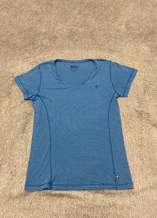 Жіноча футболка fjall raven
