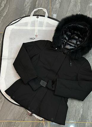 Лижна куртка у стилі moncler