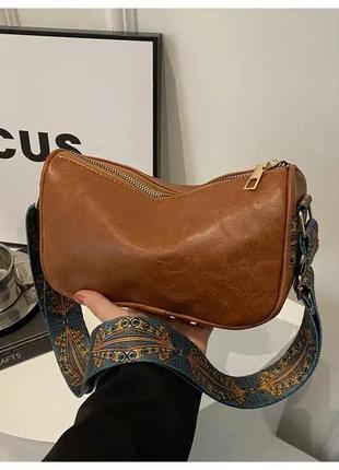 Жіноча шкіряна сумка крос боді в коричневому кольорі fashion | 6136-2