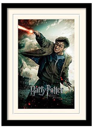 Постер у рамі "harry potter (deathly hallows part 2 - wand)" 30 x 40 см