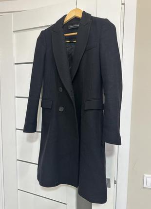 Черное пальто zara