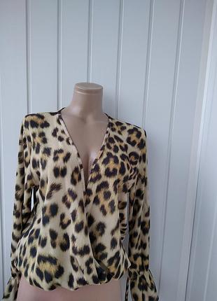 Леопардовый блуза на запах