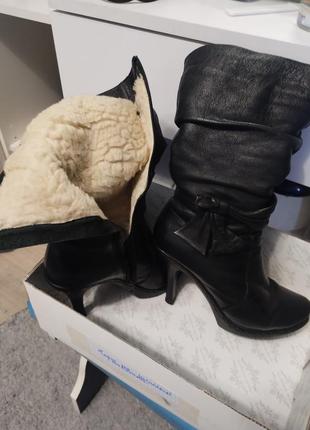 Кожаные зимние сапожки