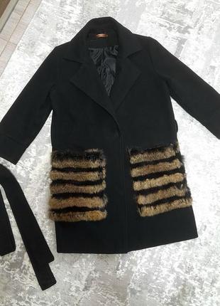 Пальто с натуральным мехом