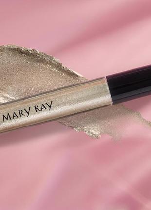 Сяючі рідкі тіні для повік відтінок ігристий  mary kay