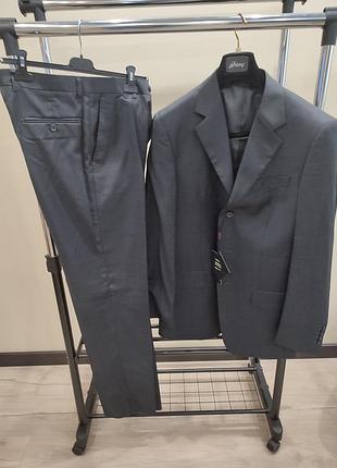 Костюм мужской brioni размер 48