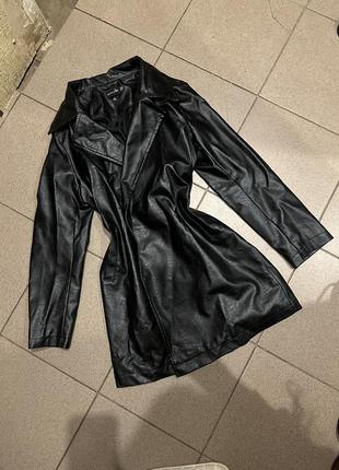Xs s prettylittlething плащ тренч пиджак пиджак кожаный кожаный кожаный кожаный укороченный черный черный