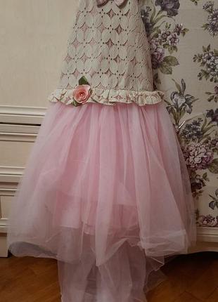 Нарядное платье