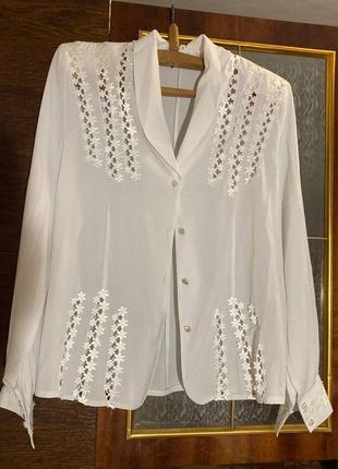 Сорочка з вишивкою