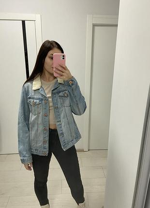 Летно-осенняя куртка накидка forever21 джинс