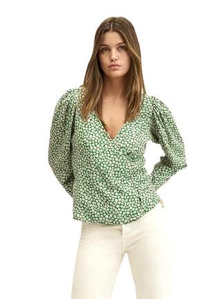 Блузка з довгими рукавами та ґудзиками на запах mango