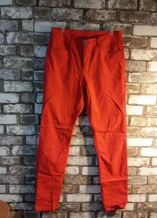 Джинсы женские