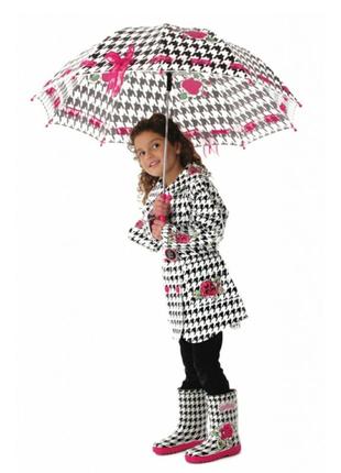 Супер надёжный, модный дождевик, 
7-8лет, the english rose by madonna