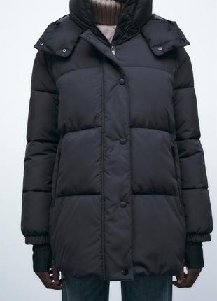 Зимова куртка zara