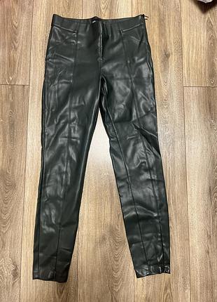 Кожаные брюки zara
