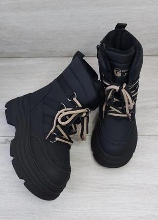 Черевики для дівчинки