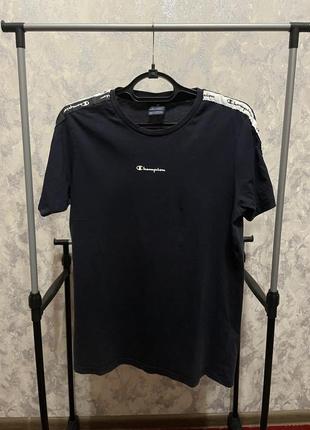 Футболка champion на лампасах
