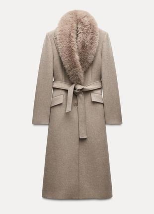 Пальто жіноче бежеве з хутром zara new