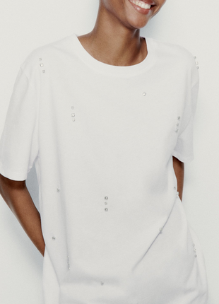 Футболка белая со стразами zara m