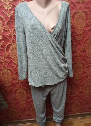 Зручний костюм для майбутньої мами легенький м'якенький 12 розмір домашній одяг трикотаж піжама