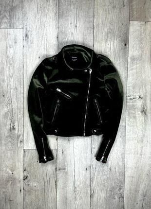 Bershka куртка косуха m размер женская зелёная короткая фирменная