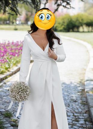 Весільне плаття (м)