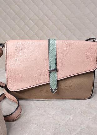 Красива наплічна сумочка від "avon" (сша)