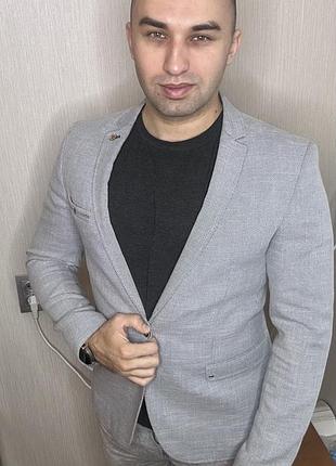 Чоловічий піджак 4