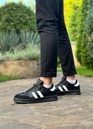 Зимові чоловічі кросівки