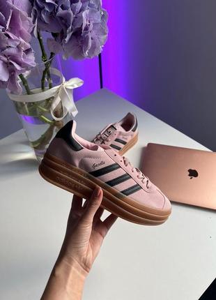 Кросівки в стилі adidas gazelle bold platform pink/black