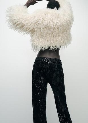 Коротке пальто зі штучного хутра