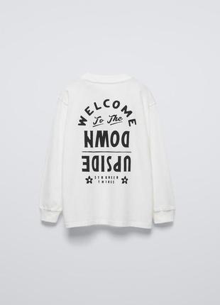Лонгслів stranger things ™/ © netflix з написом3 фото